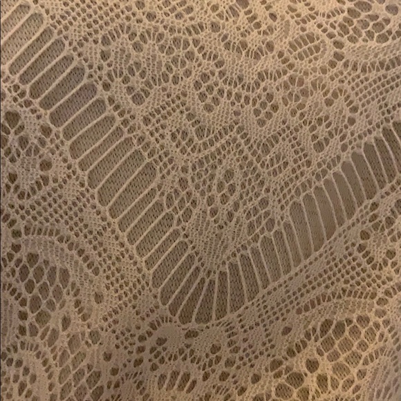 Charolette Russe crop top - Picture 3 of 6